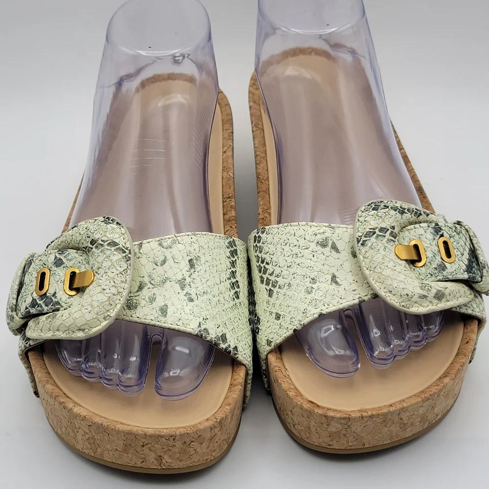Women's Green Veronica Beard Snake-Print Buckle‎ Slide Sandals Size 8M. #1478